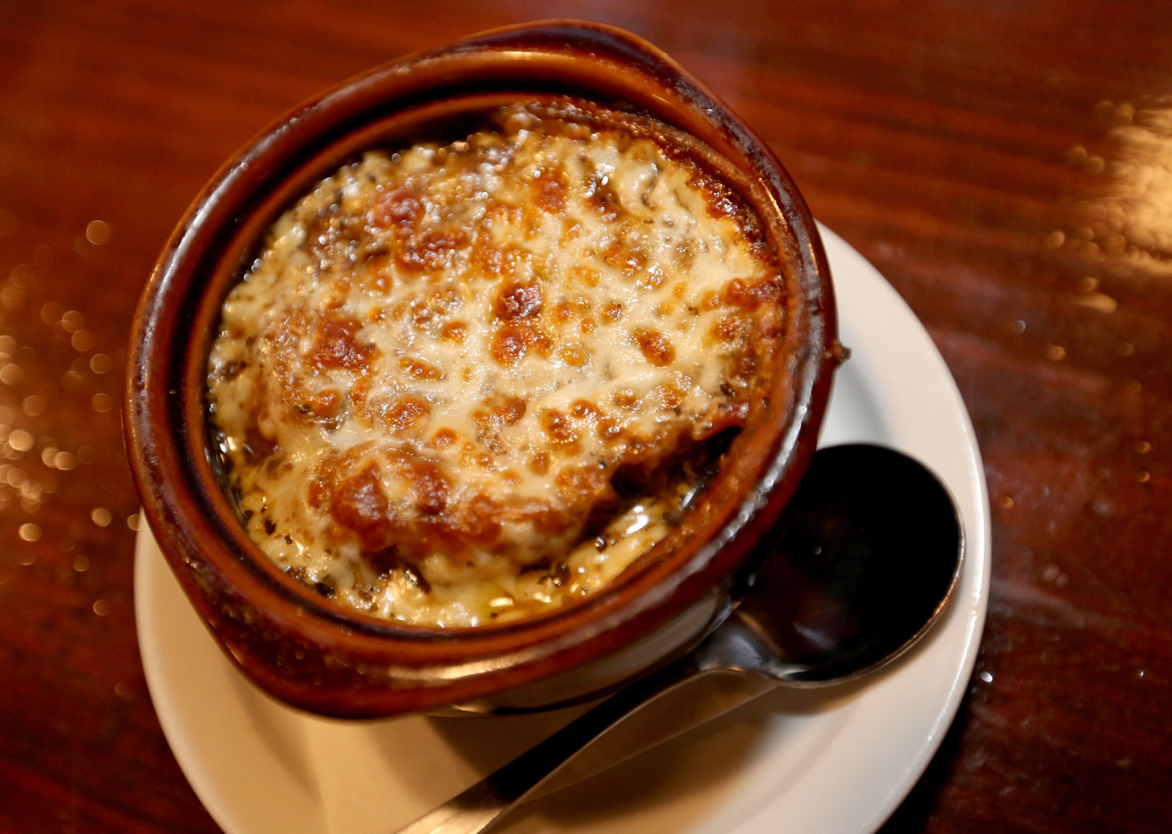 Avanti Italian Restaurant & Pub